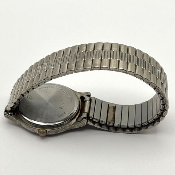 Vintage Silver Helbros Men's Watch - Picture 4 of 4